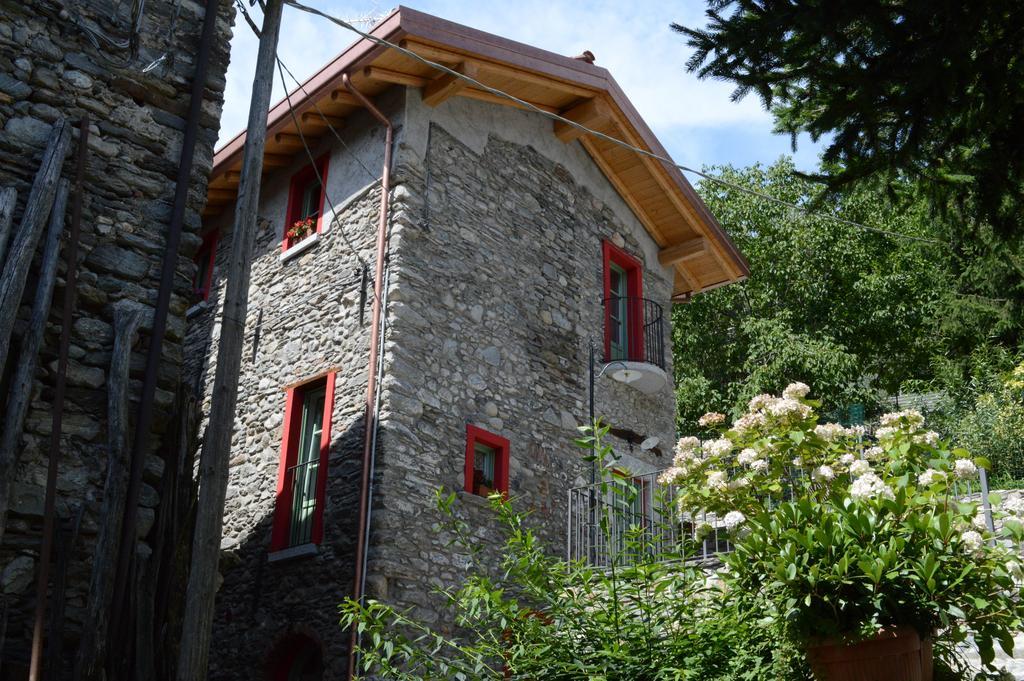 Gasthaus Tuschaus Domaso Exterior foto